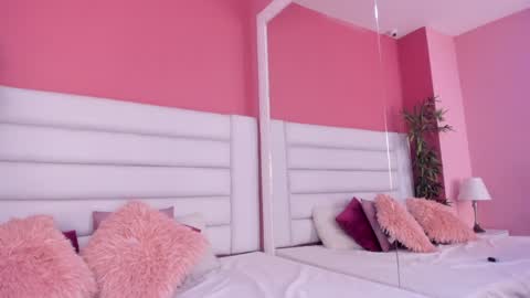 Snapshot of abbey_walker chatting on January 17, 3:12 am abbey_walker online show from January 17, 3:12 am