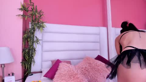 Snapshot of abbey_walker chatting on January 22, 2:59 am abbey_walker online show from January 22, 2:59 am