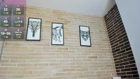 Snapshot of abbey_walker chatting on October 10, 11:09 am abbey_walker online show from October 10, 11:09 am