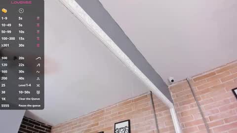 Snapshot of abbey_walker chatting on October 17, 10:51 am abbey_walker online show from October 17, 10:51 am