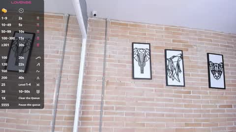 Snapshot of abbey_walker chatting on October 24, 11:06 am abbey_walker online show from October 24, 11:06 am