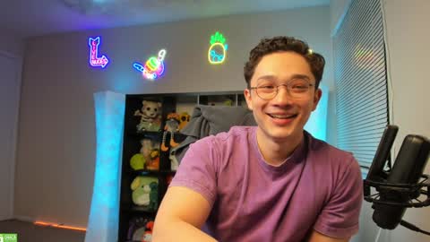 Snapshot of abbuddy920236 chatting on December 7, 5:15 am buddy online show from December 7, 5:15 am