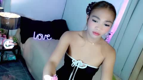 abby_luxpinay online show from November 26, 6:09 pm