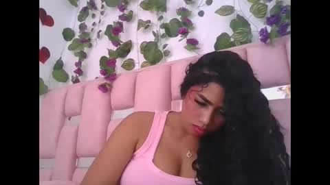 abby_moss_2 online show from April 29, 5:30 pm
