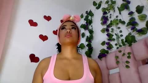 Snapshot of abby_moss_2 chatting on May 11, 2:45 pm abby_moss_2 online show from May 11, 2:45 pm