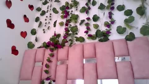 Snapshot of abby_moss_2 chatting on May 16, 3:33 pm abby_moss_2 online show from May 16, 3:33 pm