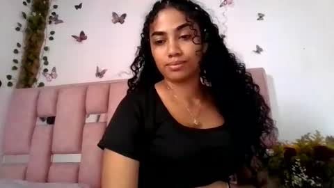 Snapshot of abby_moss_2 chatting on July 26, 9:54 pm abby_moss_2 online show from July 26, 9:54 pm