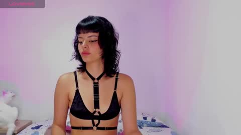 Snapshot of abby_saenz01 chatting on December 29, 5:44 pm Abby Saenz online show from December 29, 5:44 pm