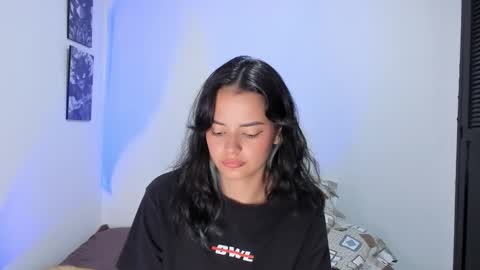 Snapshot of abby_saenz01 chatting on September 24, 6:00 pm Abby Saenz online show from September 24, 6:00 pm