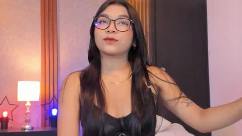 Abby online show from November 20, 8:19 pm