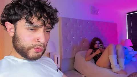 Snapshot of abbyandchris1 chatting on September 14, 9:03 pm START TRANSMISSION ---- AM COLOMBIA TIME online show from September 14, 9:03 pm