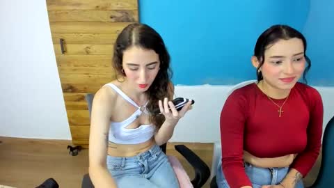 sara online show from June 8, 9:04 pm