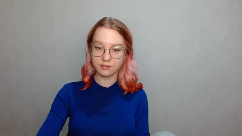 Snapshot of abbymoore__ chatting on December 7, 1:18 pm Abby Lovense is active online show from December 7, 1:18 pm