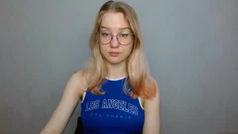 Snapshot of abbymoore__ chatting on February 8, 8:31 am Abby Lovense is active online show from February 8, 8:31 am