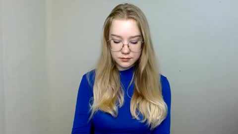 Abby Lovense is active online show from May 3, 10:21 am