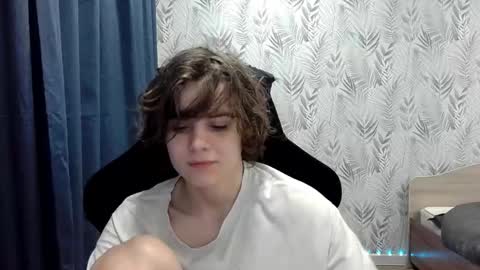 Snapshot of abbysal_blade chatting on January 12, 1:42 am abbysal_blade online show from January 12, 1:42 am