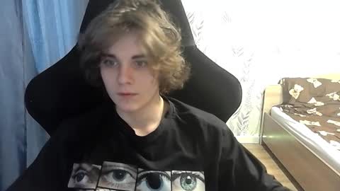 Snapshot of abbysal_blade chatting on January 26, 9:51 am abbysal_blade online show from January 26, 9:51 am