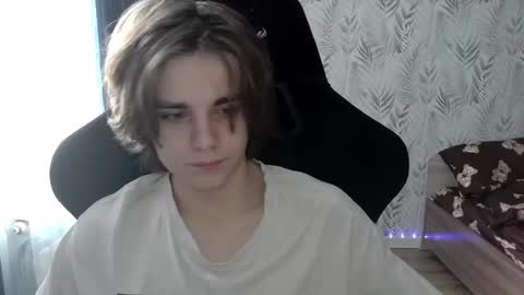 Snapshot of abbysal_blade chatting on January 31, 4:47 am abbysal_blade online show from January 31, 4:47 am