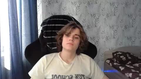 Snapshot of abbysal_blade chatting on February 1, 8:29 am abbysal_blade online show from February 1, 8:29 am