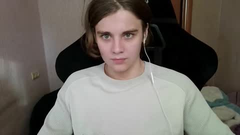 Snapshot of abbysal_blade chatting on September 26, 9:46 am abbysal_blade online show from September 26, 9:46 am