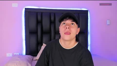 Snapshot of abbysmiitth_ chatting on February 25, 12:34 pm Abby Smith online show from February 25, 12:34 pm