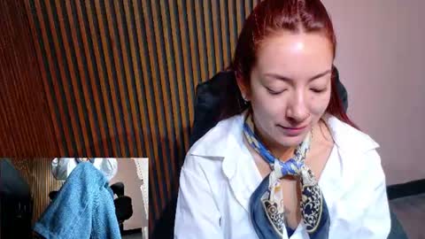 Abby Stones online show from July 1, 11:34 am