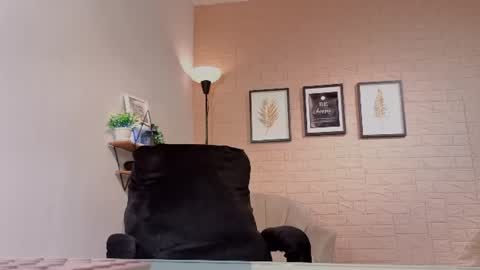 Abby Stones online show from July 28, 11:39 am