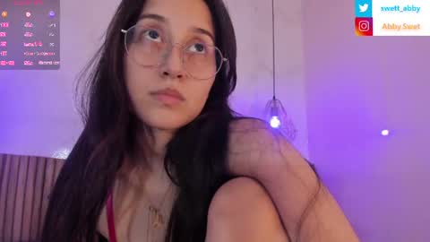 Abigail online show from July 9, 7:51 pm