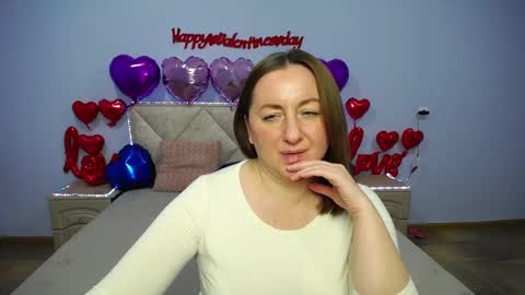 Snapshot of abbytaylorr chatting on February 13, 5:33 pm abbytaylorr online show from February 13, 5:33 pm
