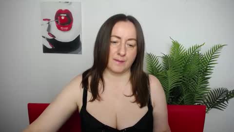 abbytaylorr online show from January 18, 7:12 am
