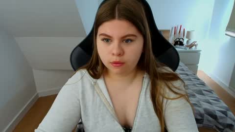 abbyvibe online show from May 17, 8:55 am