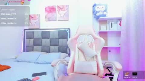 abbywild_ online show from July 23, 4:10 am