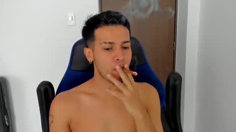 Snapshot of abelasburgo chatting on December 26, 7:38 pm Independence model AbelAsburgo online show from December 26, 7:38 pm