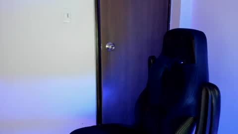 Snapshot of abelasburgo chatting on January 5, 6:46 am Independence model AbelAsburgo online show from January 5, 6:46 am