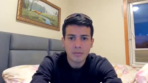 Snapshot of abelasburgo chatting on September 15, 6:08 pm Independence model AbelAsburgo online show from September 15, 6:08 pm