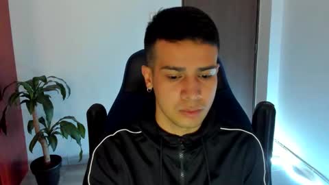 Snapshot of abelasburgo chatting on October 14, 10:49 am Independence model AbelAsburgo online show from October 14, 10:49 am