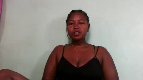 abella677022 online show from March 15, 2:34 pm