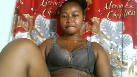abella677022 online show from June 7, 5:44 am