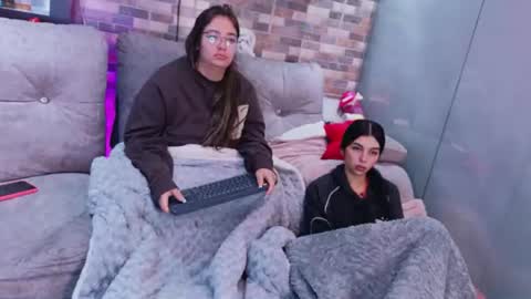 Snapshot of abella_as_ chatting on July 14, 10:32 am abella_as_ online show from July 14, 10:32 am