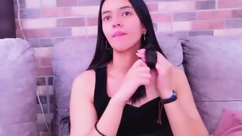 Snapshot of abella_as_ chatting on July 30, 4:28 pm abella_as_ online show from July 30, 4:28 pm