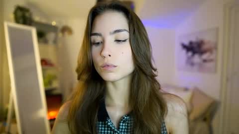 Snapshot of abella_danger_x chatting on December 4, 9:18 am abella_danger_x online show from December 4, 9:18 am