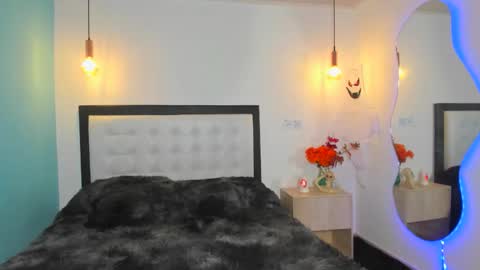  Abella and Kendra  online show from October 24, 10:28 pm