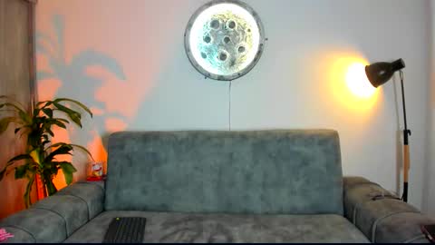  Abella and Kendra  online show from February 16, 12:40 am