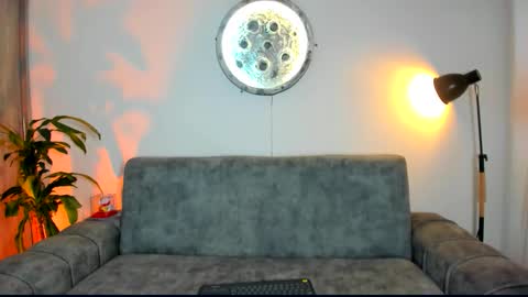  Abella and Kendra  online show from February 17, 10:05 pm