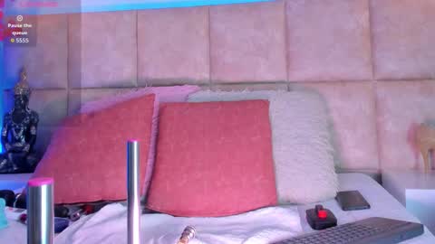 abelladgr online show from January 16, 2:48 am