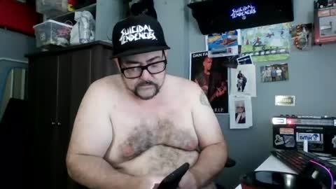 Snapshot of abennett76 chatting on June 26, 1:37 pm AJ online show from June 26, 1:37 pm