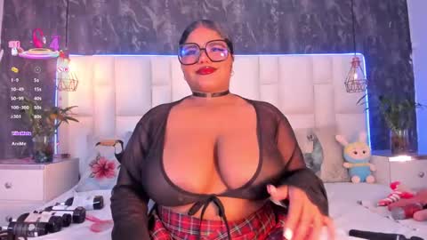 aberachmackay online show from February 25, 4:31 pm