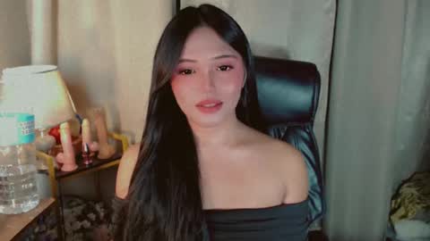 Abetterchristine online show from June 20, 7:11 am