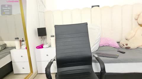 abi_doll online show from February 23, 12:46 pm