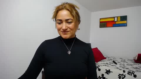 Snapshot of abie_spicy_ chatting on September 25, 1:48 pm ximena online show from September 25, 1:48 pm